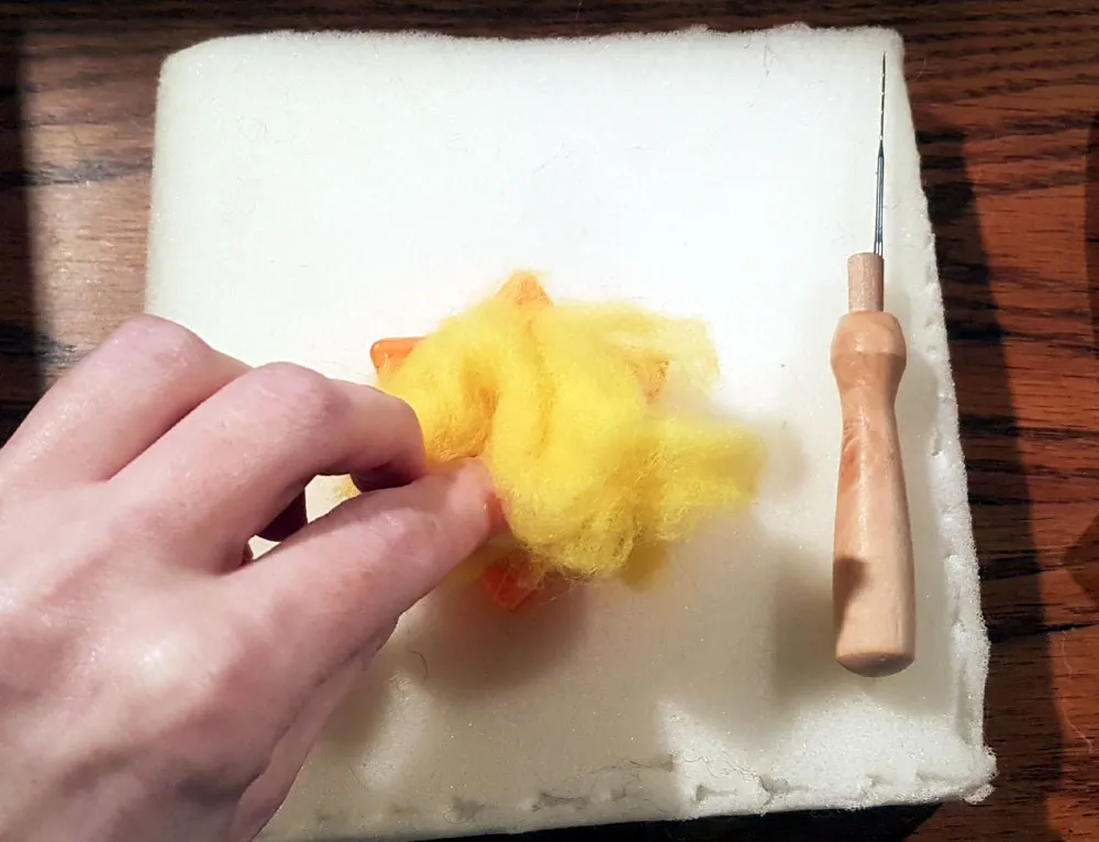 17+ nápadů na sváteční dekorace bezpečné pro kočky (ilustrovaný průvodce)' title=