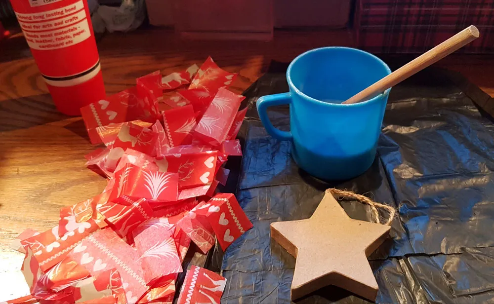 猫に安全なホリデーデコレーションのための 17 以上のアイデア (図解付きガイド)' title=