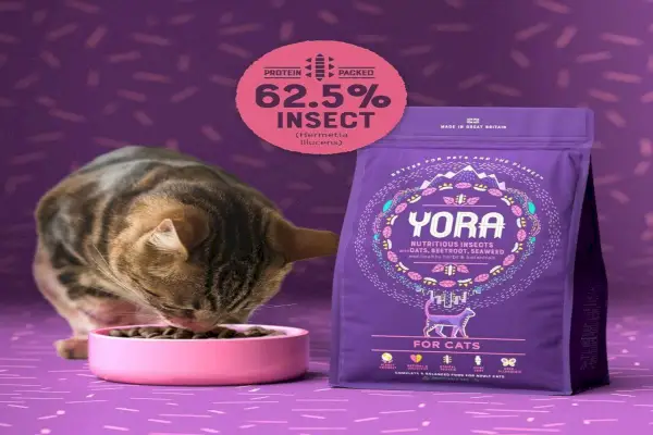 Recensione del cibo per gatti Yora