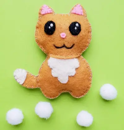 PELUCHE DE GAT DE FELTRE DIY