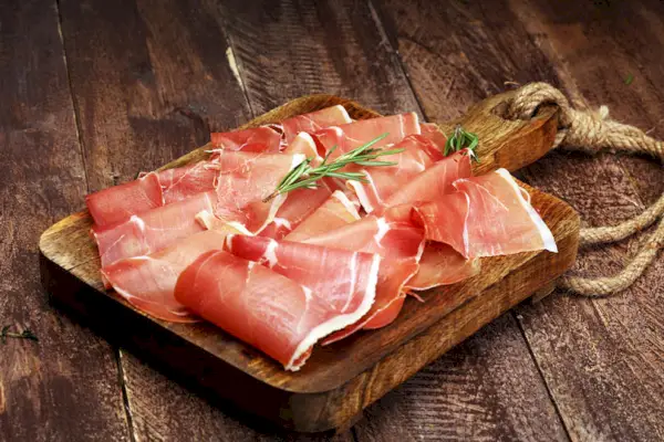 prosciutto rosmariinilla