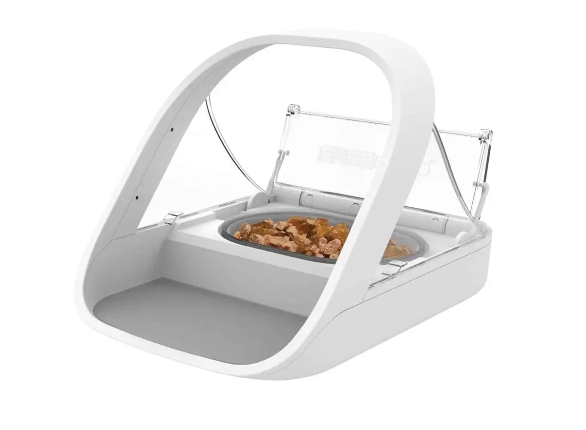 Microchip feeder