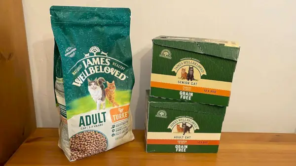 James Wellbeloved Cat Food Review