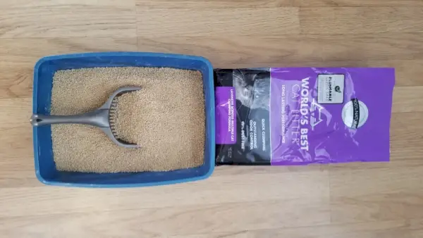 La mejor fórmula aglomerante para gatos con aroma a lavanda y arena para gatos del mundo